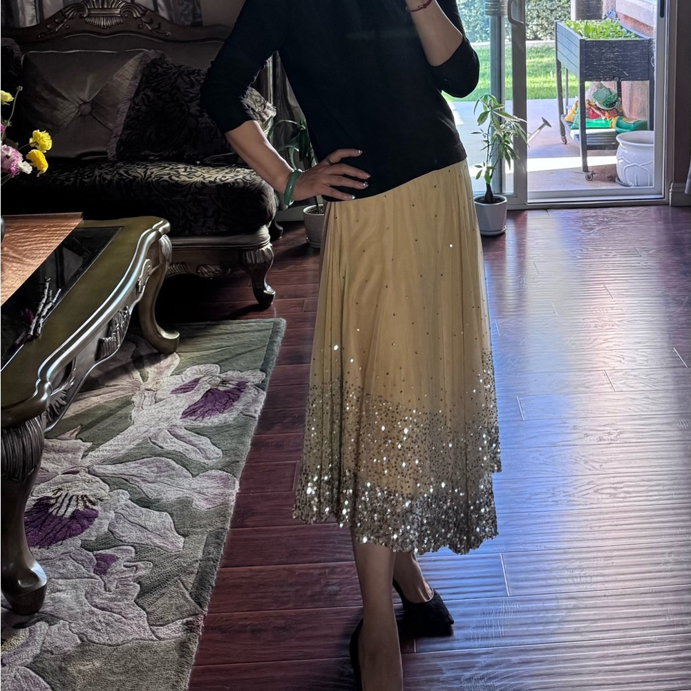 Elegant Gold and Silver Women's Skirt